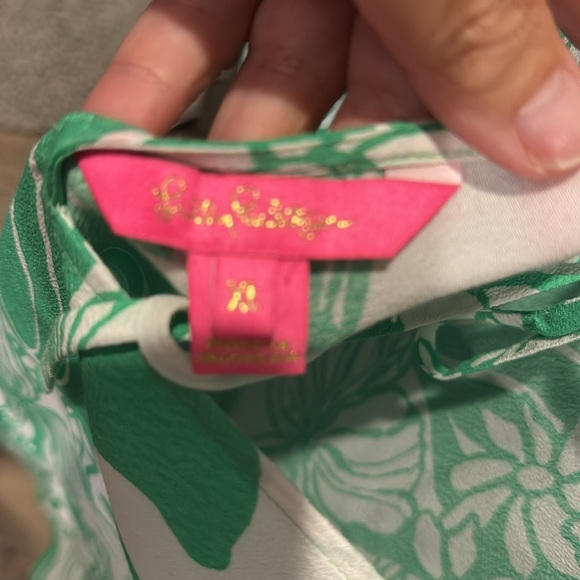 Lilly Pulitzer Blouse! - Picture 6 of 6